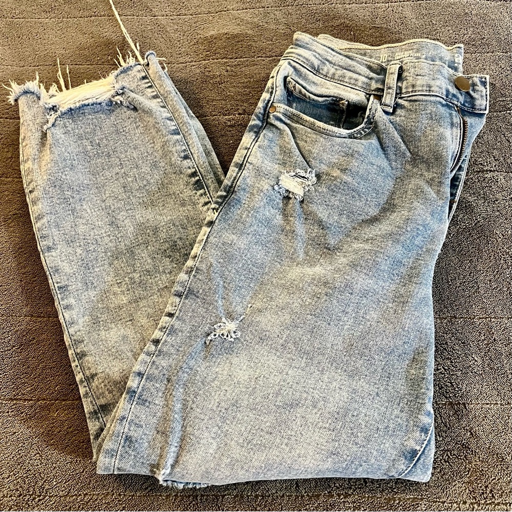 a.n.a. High Rise Cropped Flare Jean Size 10 Acid Wash 80’s Throwback Distressed